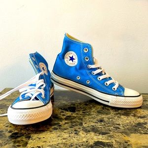 Converse High Tops Blue Unisex Size 6 Women 4 Men